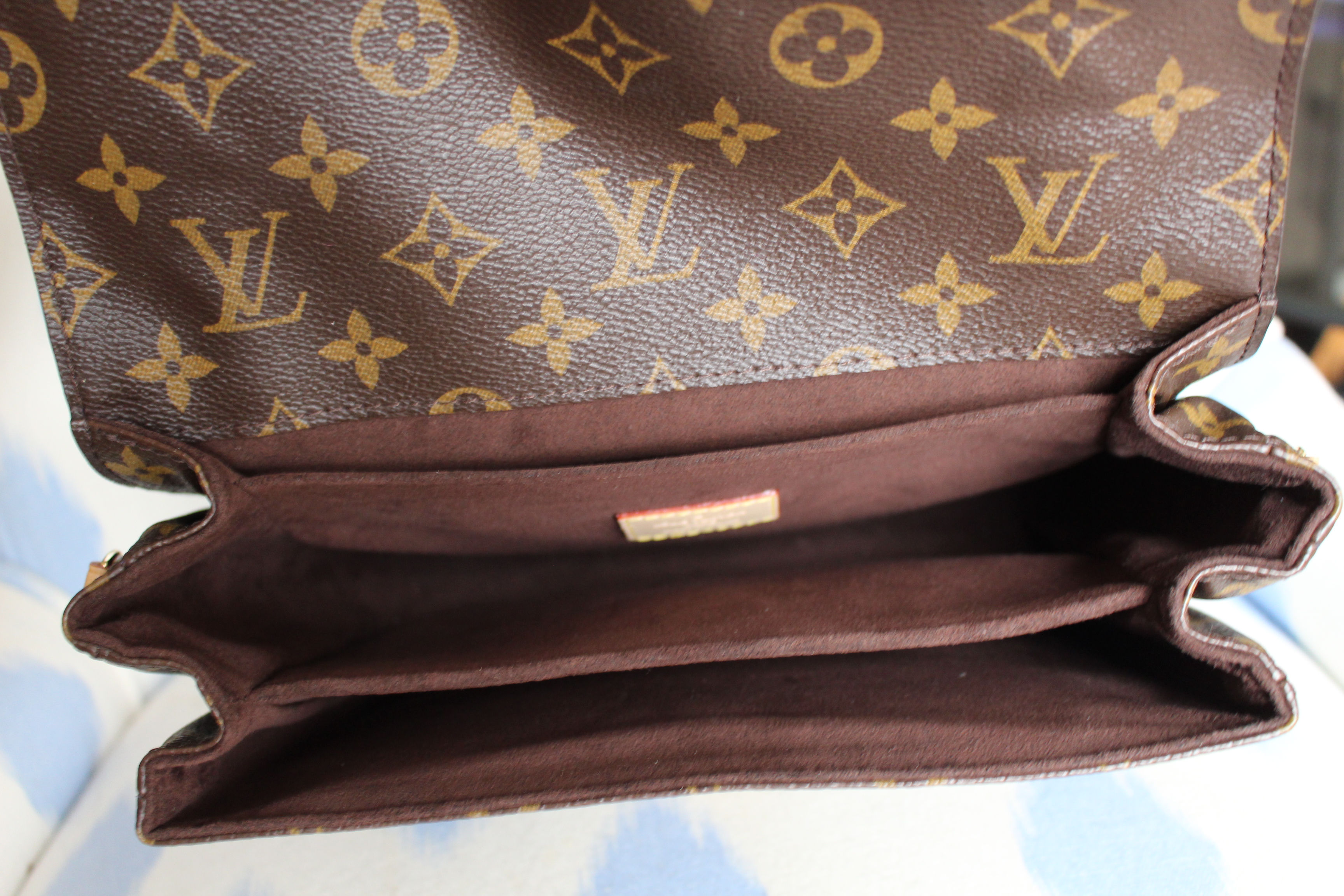 Louis Vuitton Pochette Métis Review – it&#39;s all in the bag